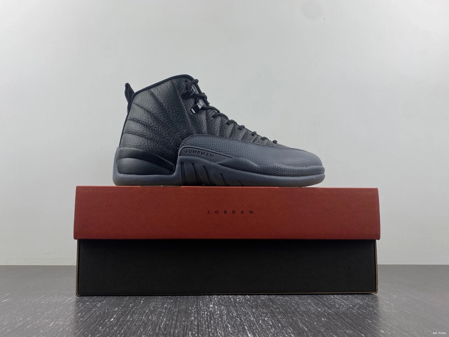 Grey Wolf Black 12 Air CT8013-019 Jordan 0915